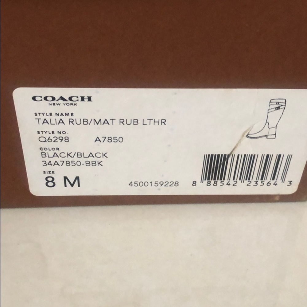 Coach - Picture 5 of 5